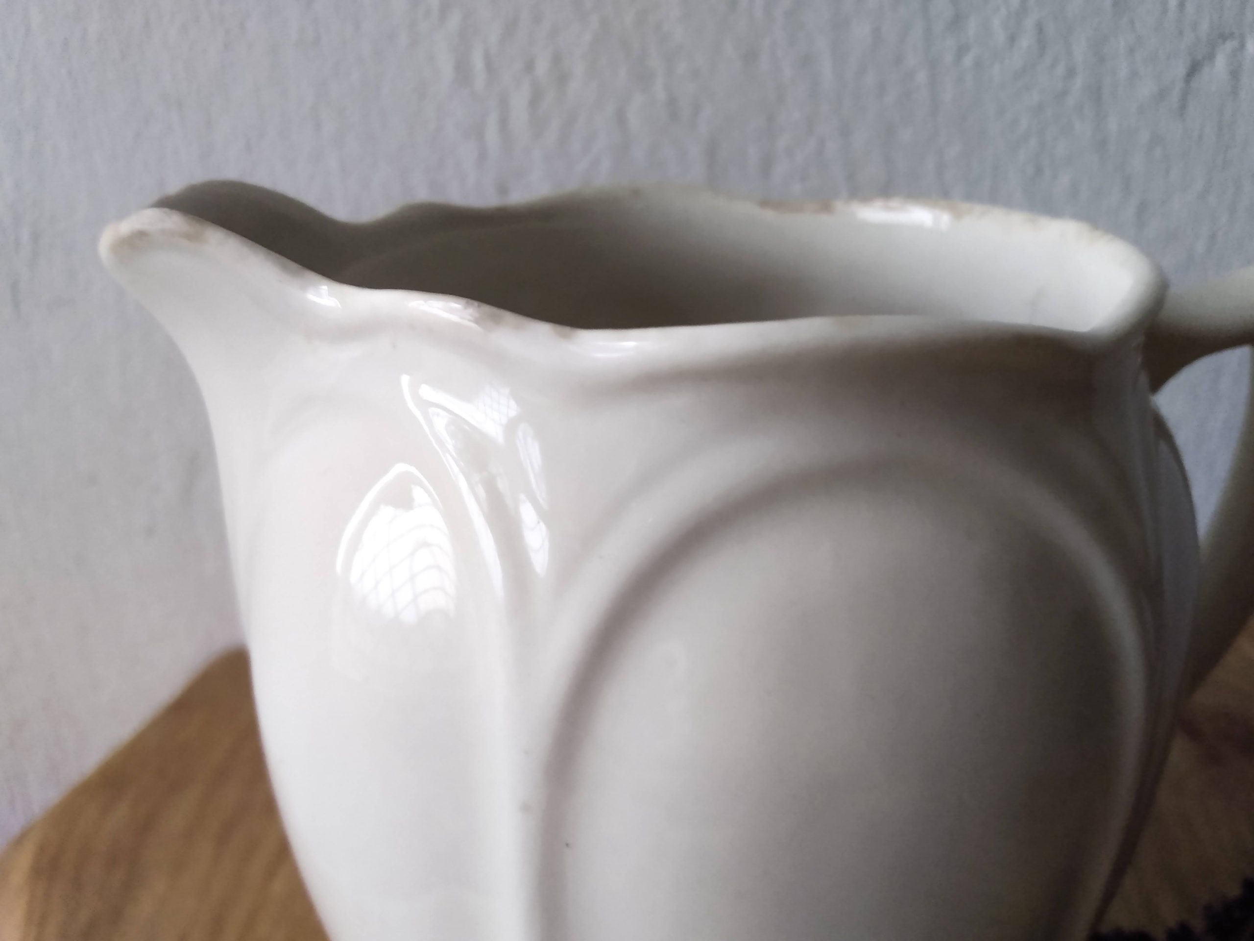 IMG_20201005_174817223 Close up picture. Vintage Ceramic Milk Jug / Farmhouse Decor by a Hopeful Home webshop for rustic vintage homeware.
