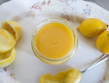 Featured image make your own lemon curd by a hopeful home.