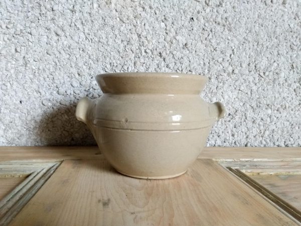 Beige Stoneware Confit Pot with Handles French Style